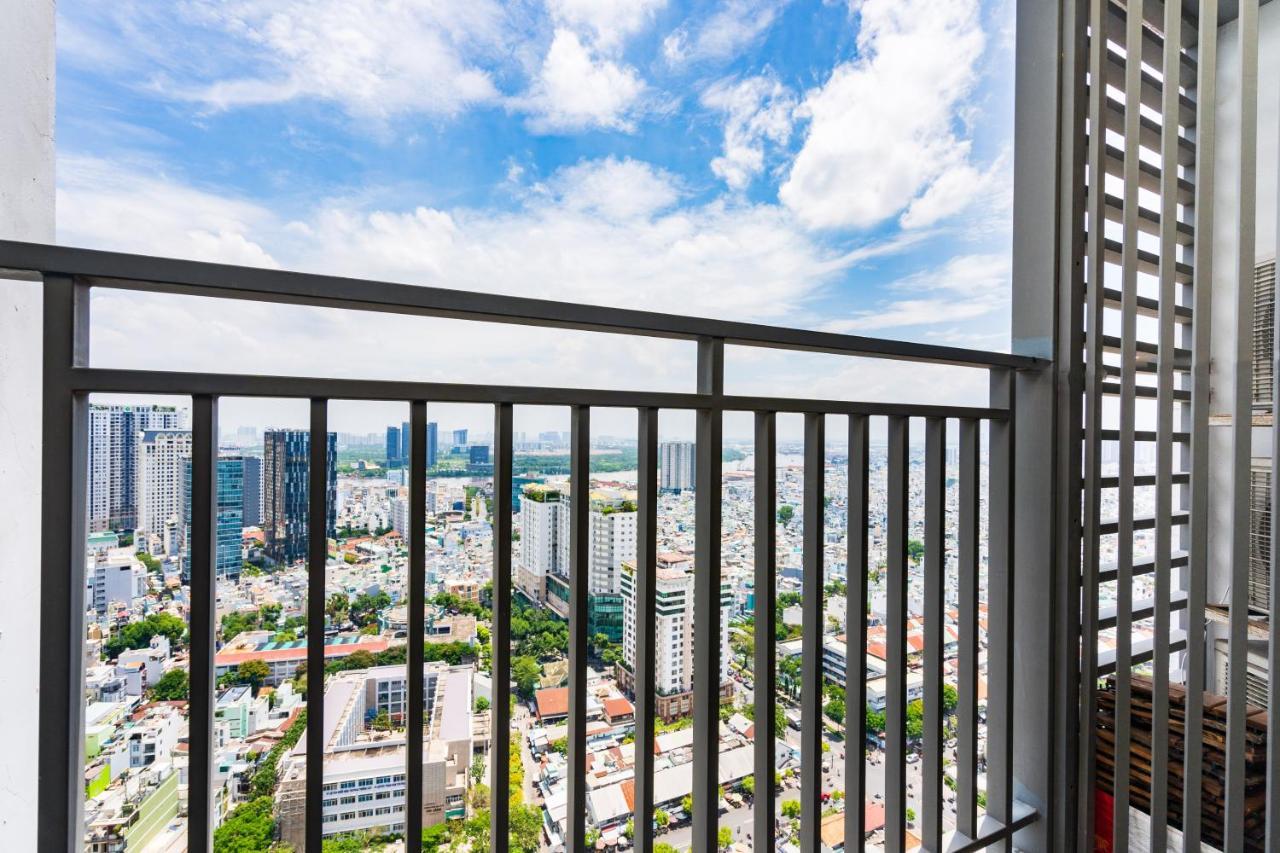 Saigon Cbd Apartment - Infinity Pool Хошимин Экстерьер фото