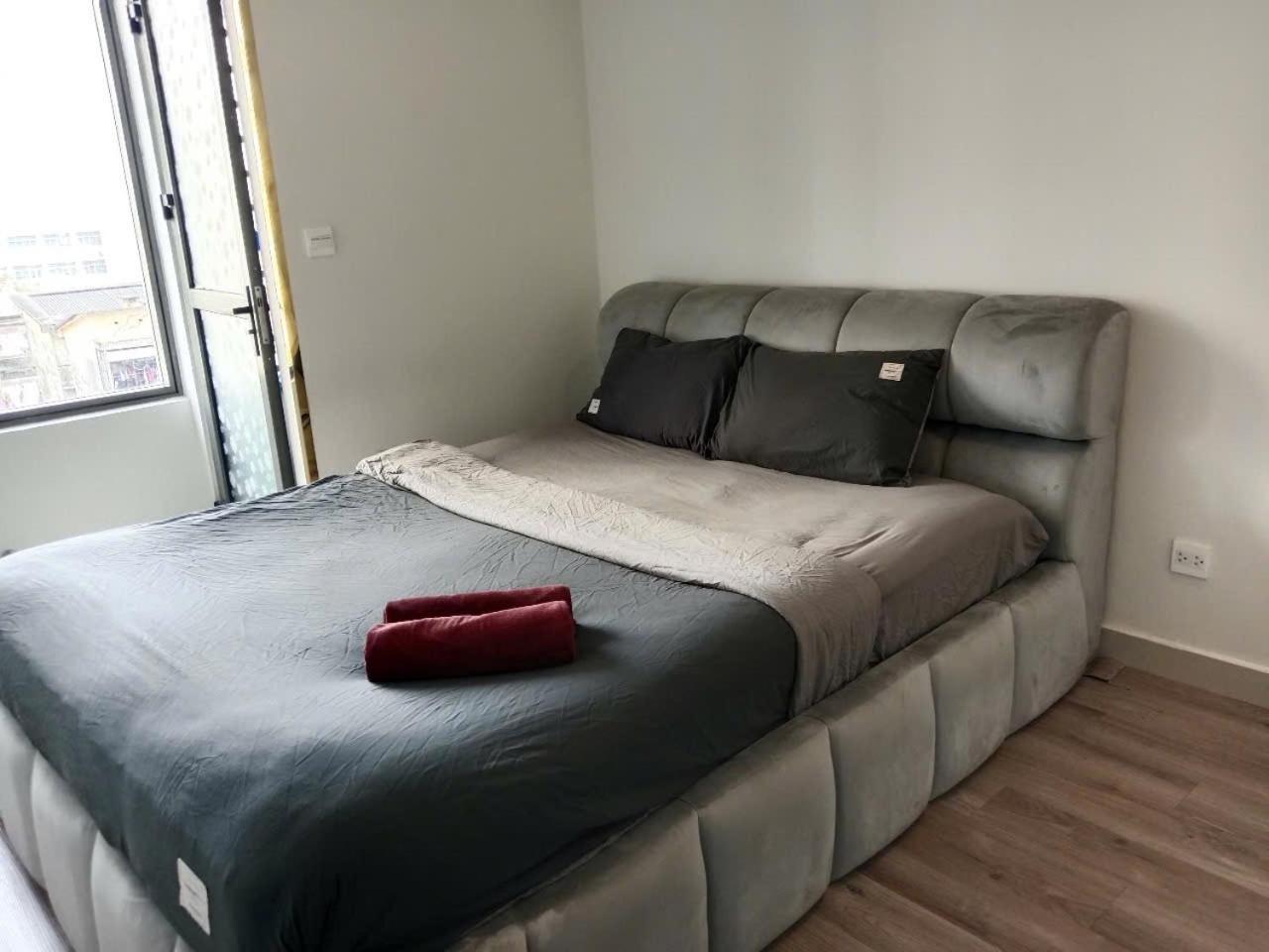 Saigon Cbd Apartment - Infinity Pool Хошимин Экстерьер фото